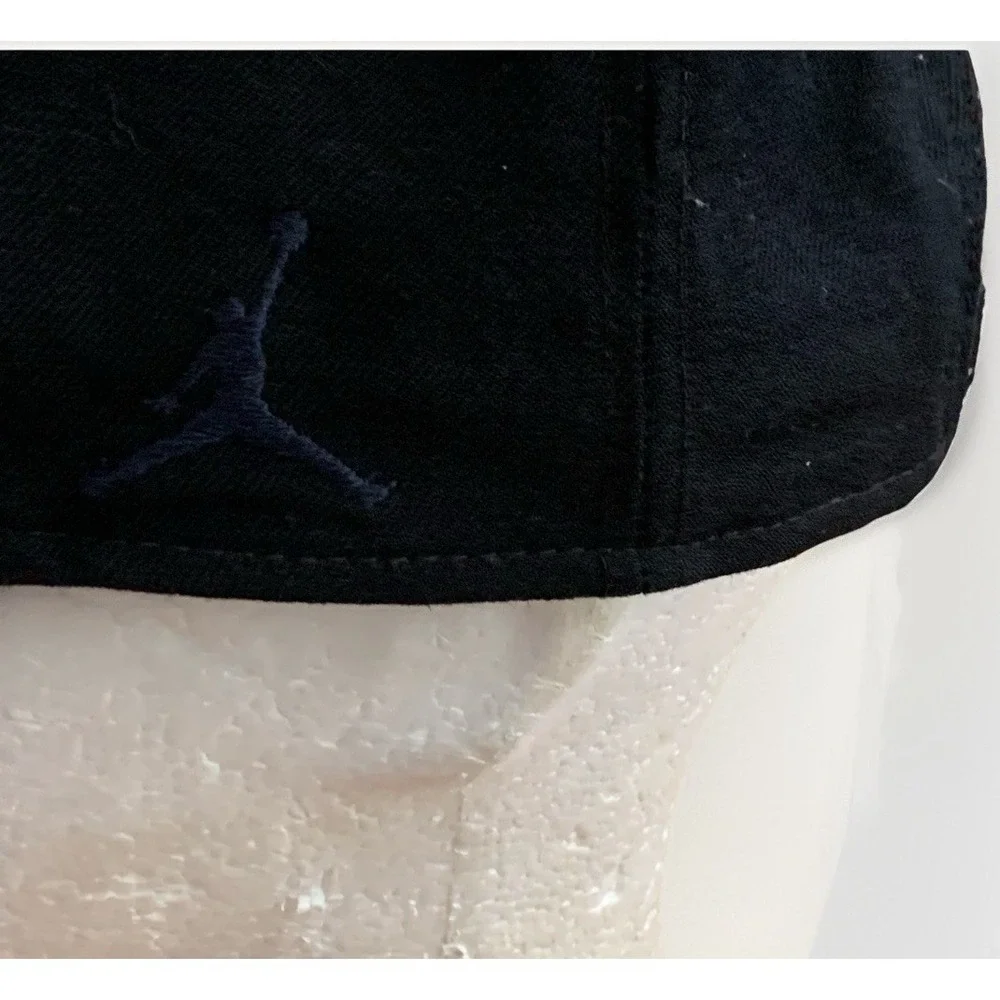 Air Jordan Wings‎ jumpman hat